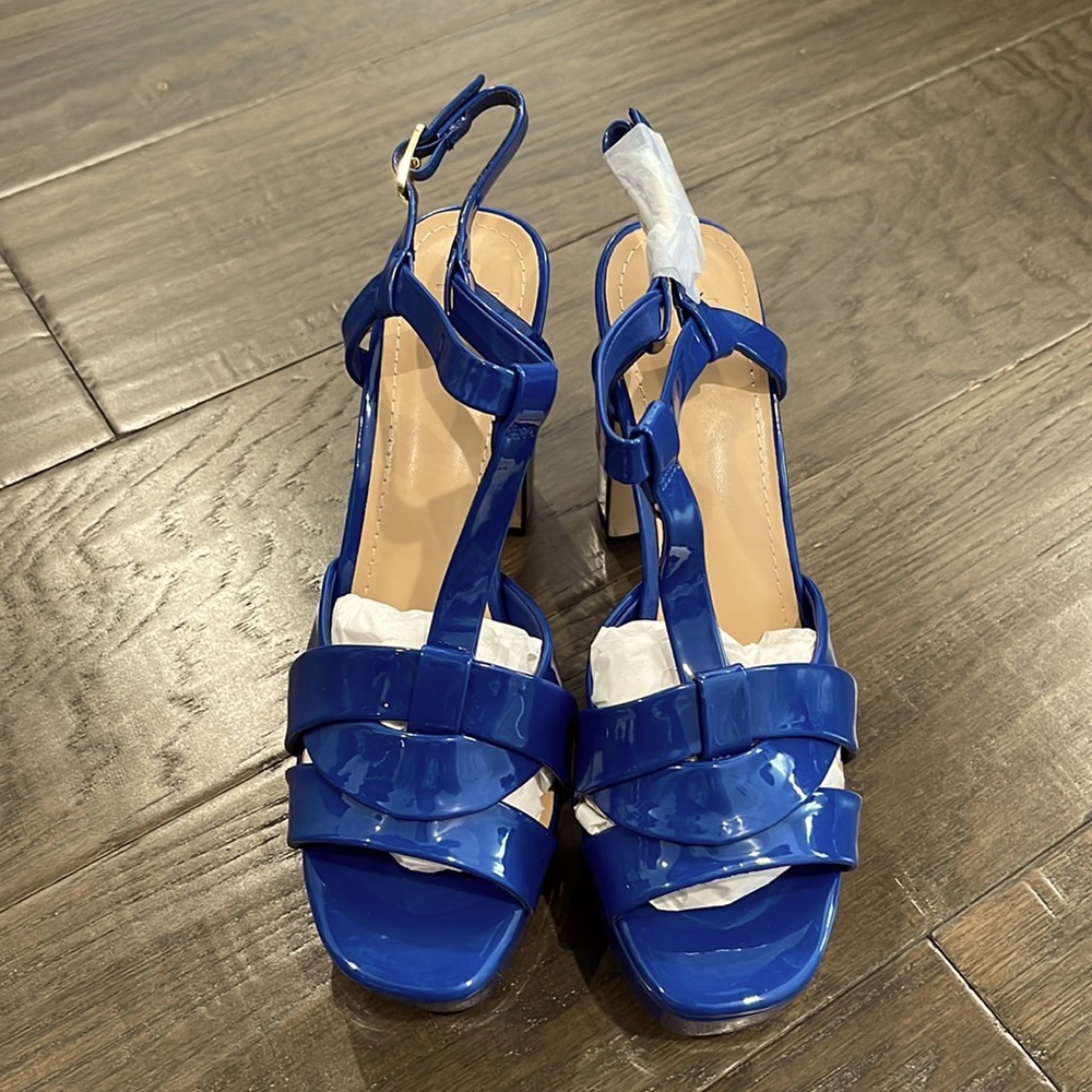 NWT Just Fab Patent leather blue platform heels